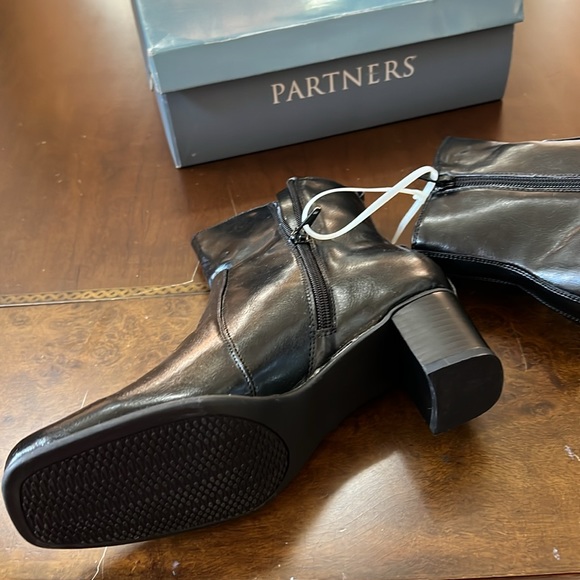 Partners boots NWT ( Box ) - Picture 4 of 14